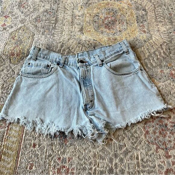 Levi's Pants - Woman’s Levi size 545 light wash size 10 jean shorts